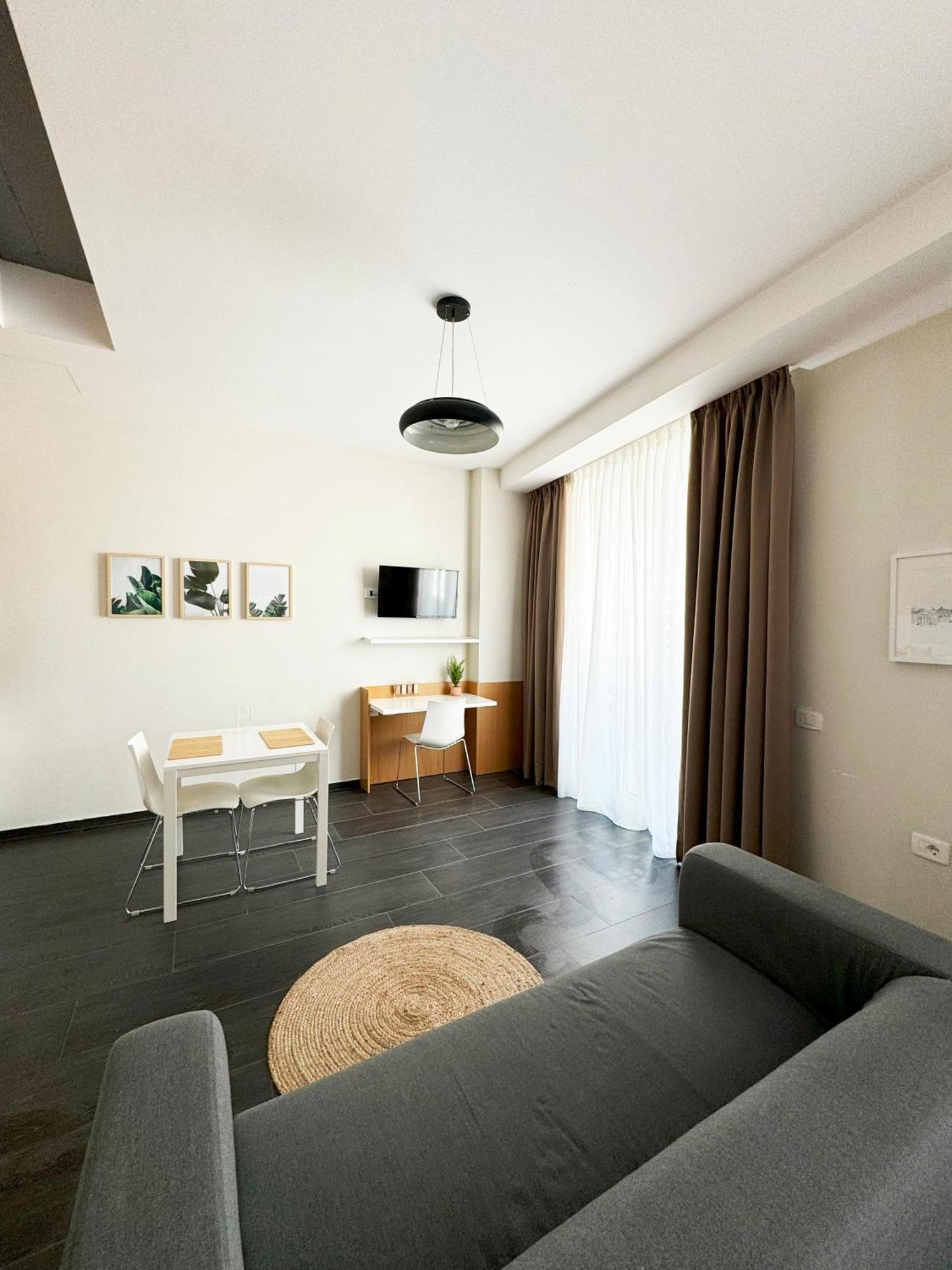Magnet Residence Condo 1 Self Checkin Тирана Экстерьер фото